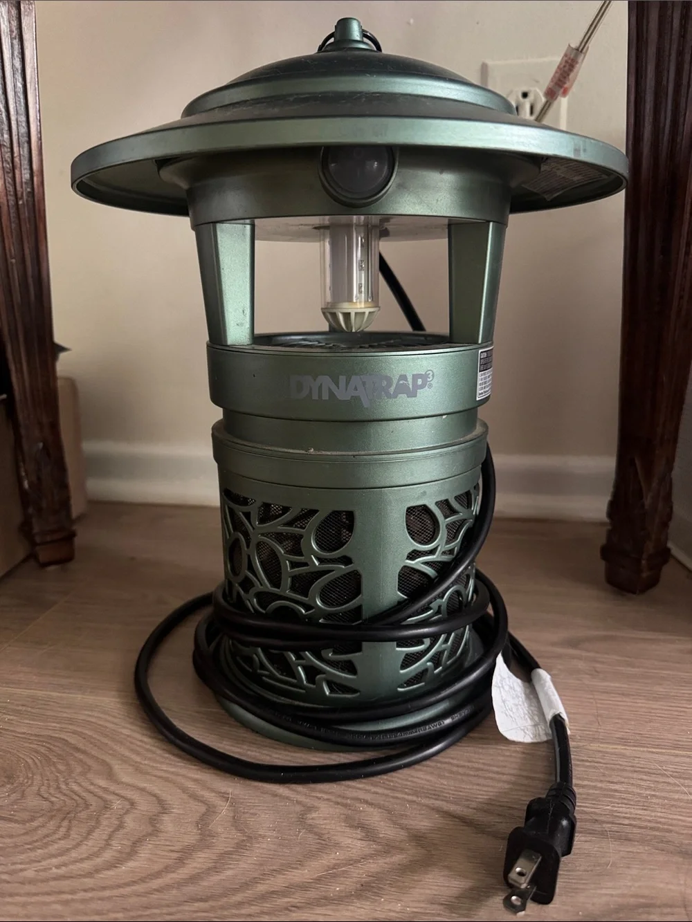 Dynatrap Green Outdoor Lantern moth & Mosquito Trap